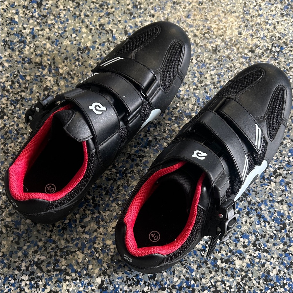 Peloton  Black Cycling Shoes